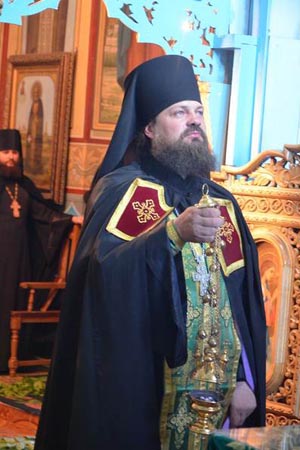 Privegherea praznicala de hramul manastirii (2012)